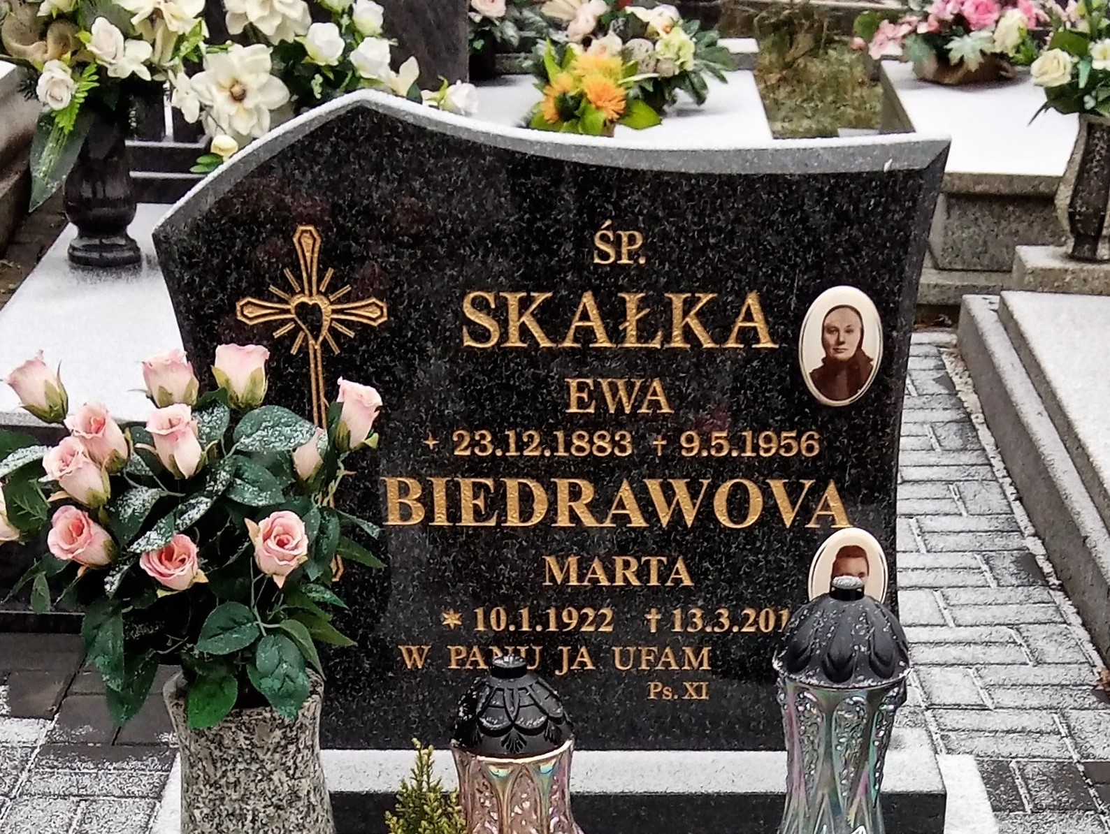 Grób Marta Biedrawova