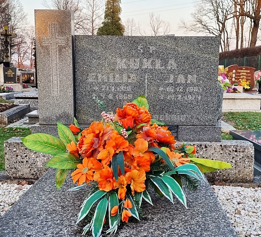 Grób Emilia Kukla
